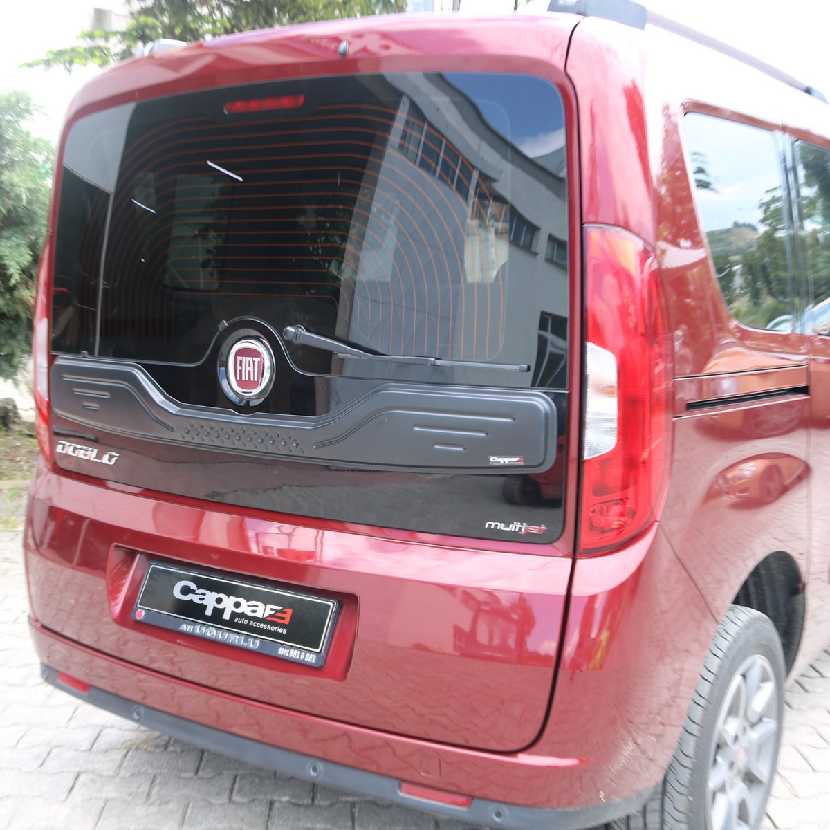Fiat Doblo Arka Bagaj Kapak Dodiği 2010-2015 
