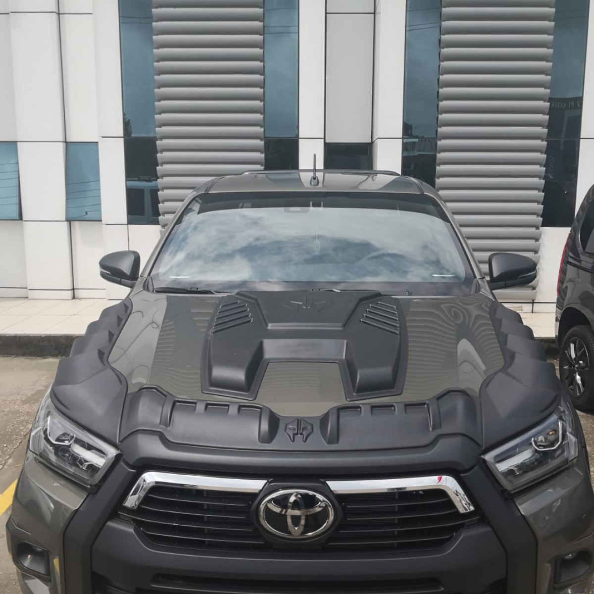 Toyota HİLUX Ön Kaput Scoop ve Dragon Pack Kaput Koruma 2021- 4 PARÇA