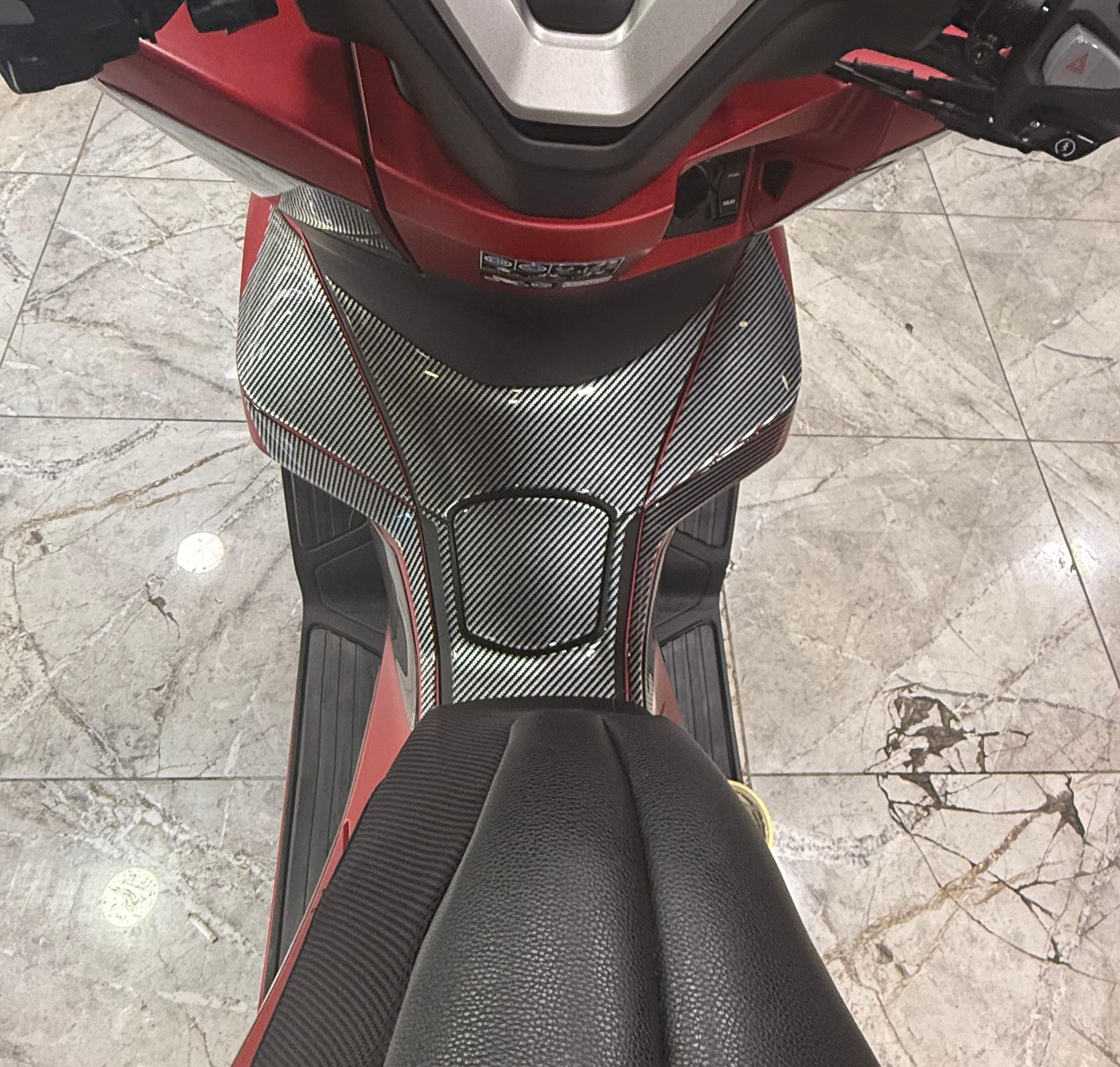 Honda Pcx 2025- Tank Pad ve Grenaj Kaplama 8 Parça