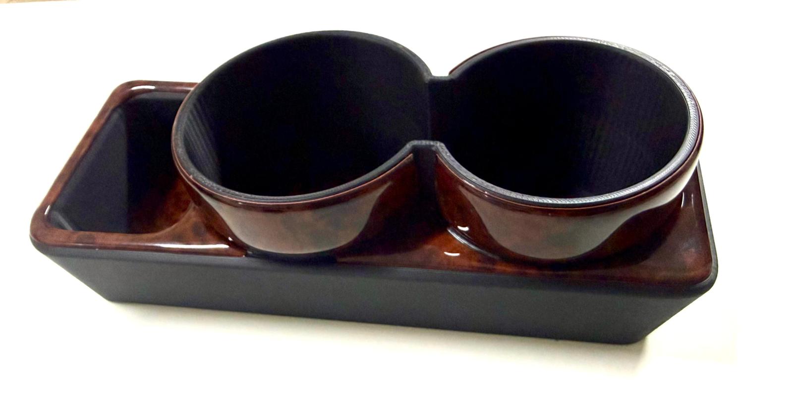 Mercedes Benz W201/E190 Konsol Torpido Organizer -Bardaklık