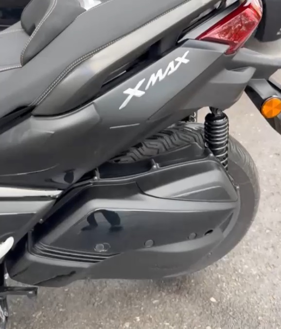 Yamaha Xmax 2019 Tank Pad ve Grenaj Kaplama 17 Parça