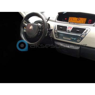 Citroen C4 Picasso Karbon Kaplama 2006 9 Parça