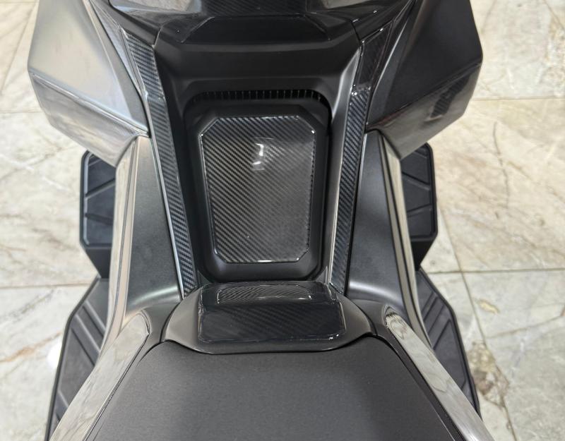Honda ADV 350 Tank Pad ve Grenaj Kaplama 14 Parça