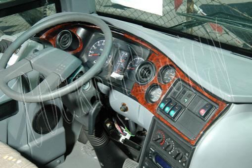 Isuzu Turkuaz Konsol-Torpido Kaplama 2005 2 Parça
