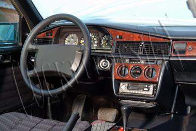 Mercedes 190 Консоль-шпон красного дерева 1983-1993 гг. 25 шт.