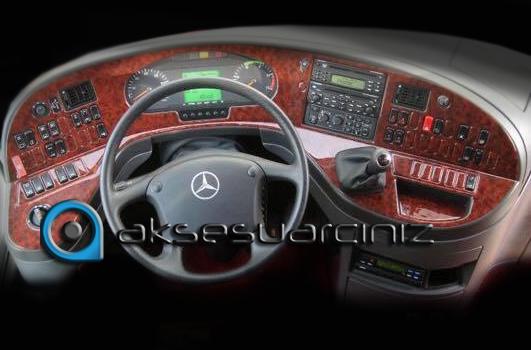 Консоль Mercedes Travego шпон красного дерева 2005-2010 гг. 36 шт.