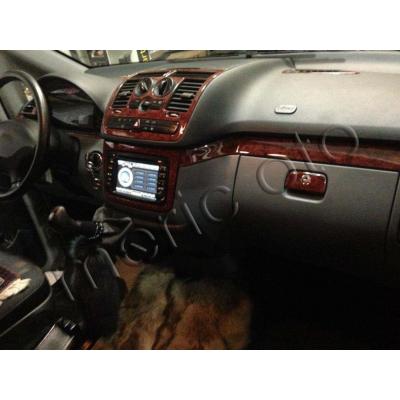 Консоль Mercedes Vito шпон красного дерева 2006 г. 22 шт.
