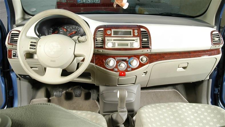 Консоль Nissan Micra, шпон красного дерева 2004-2009 гг., 1 шт.