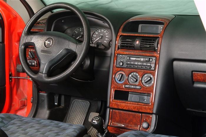 Консоль Opel Astra G, шпон красного дерева 1998-2003 гг., 16 шт.