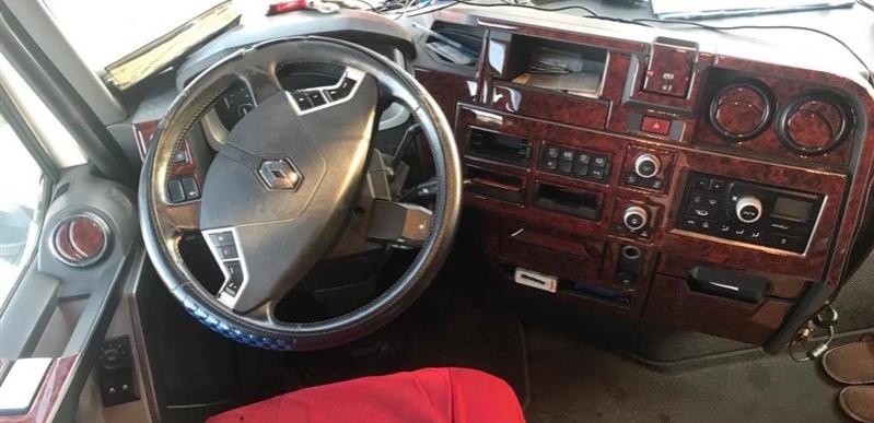 Renault T Cabin 2014- Mahogany-Console Veneer