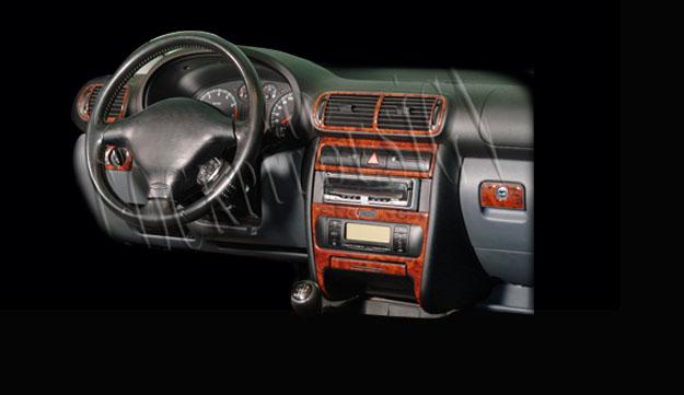 Seat Toledo — Leon Console, отделка из красного дерева, 1999–2002 гг.