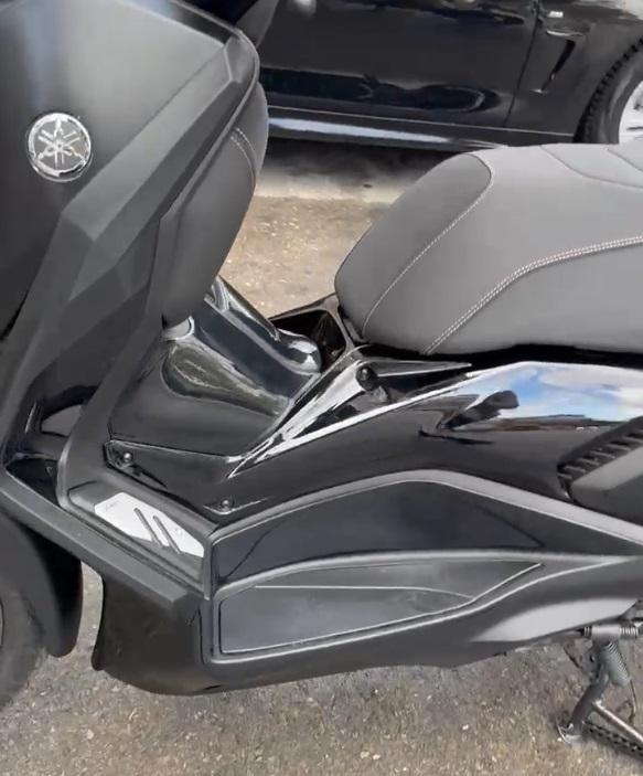 Yamaha Xmax 2023- Tank Pad ve Grenaj Kaplama 17 Parça